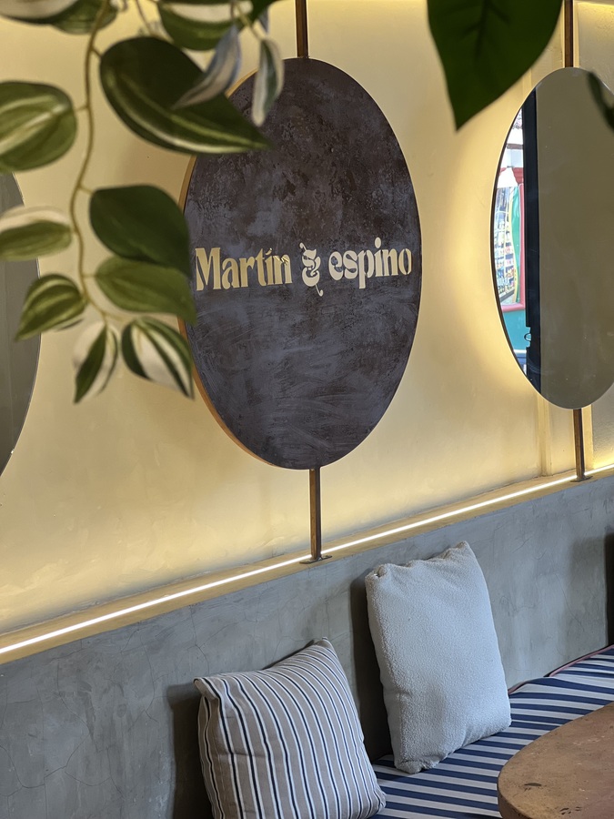 Martín & Espino Café