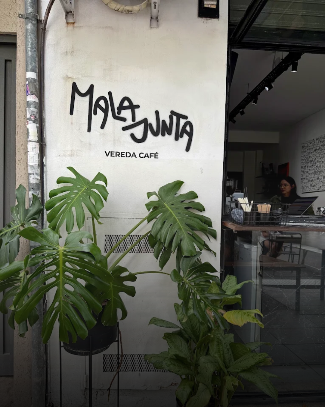 Mala junta vereda cafe