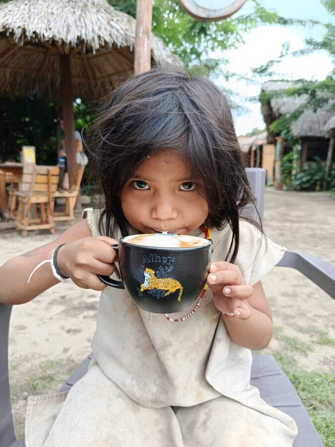 Coffee Shop . Café. Alheli Coffee Shop & School