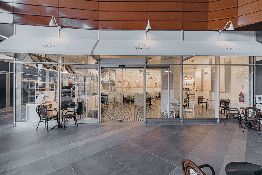 Toños Café Bakery