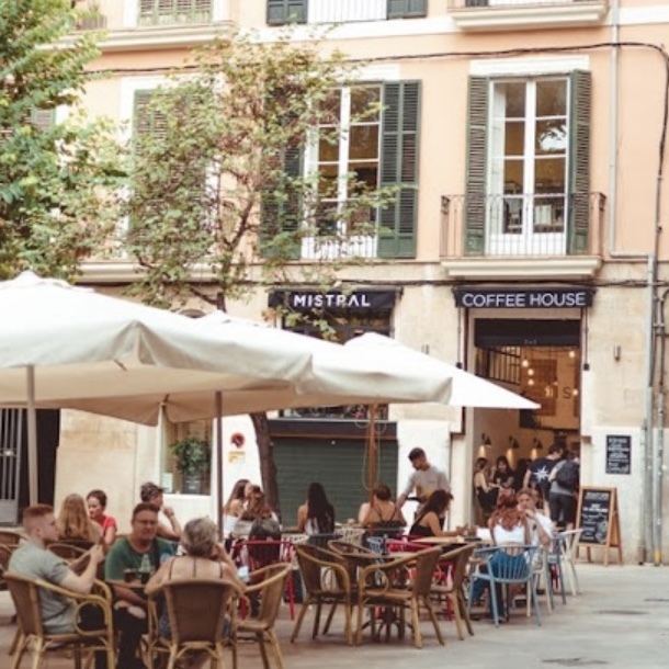 Mistral Coffee House