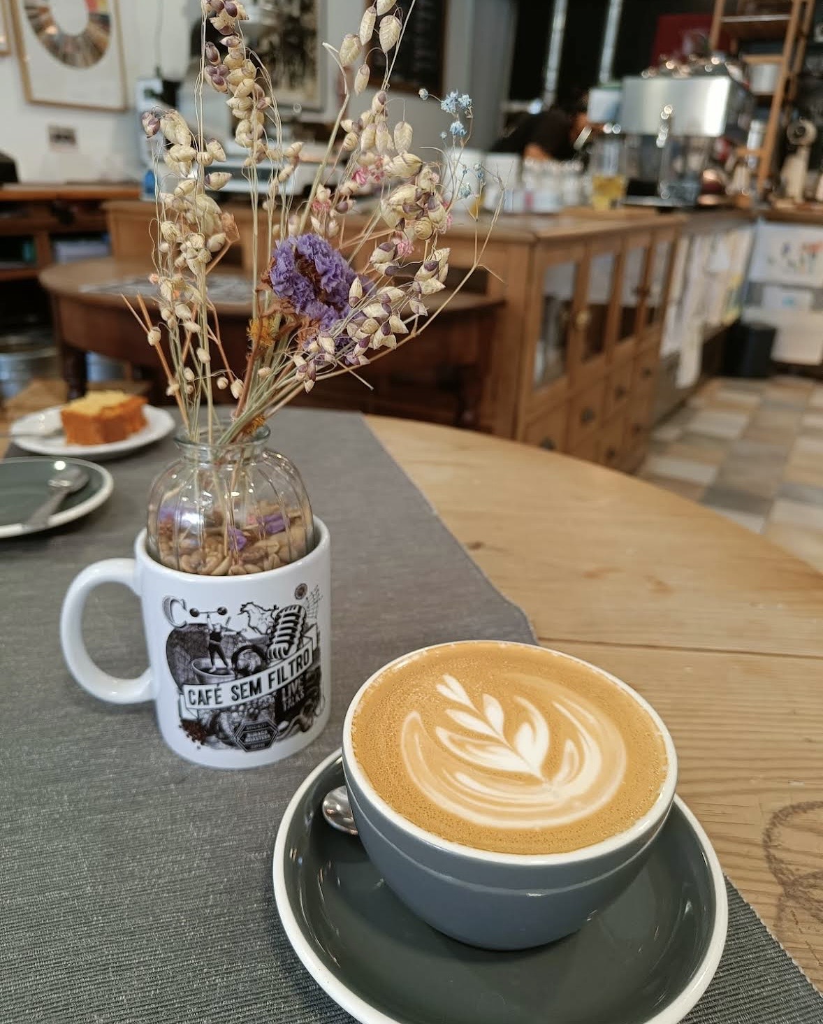 Buraca Roasters - Coffee shop & Roastery