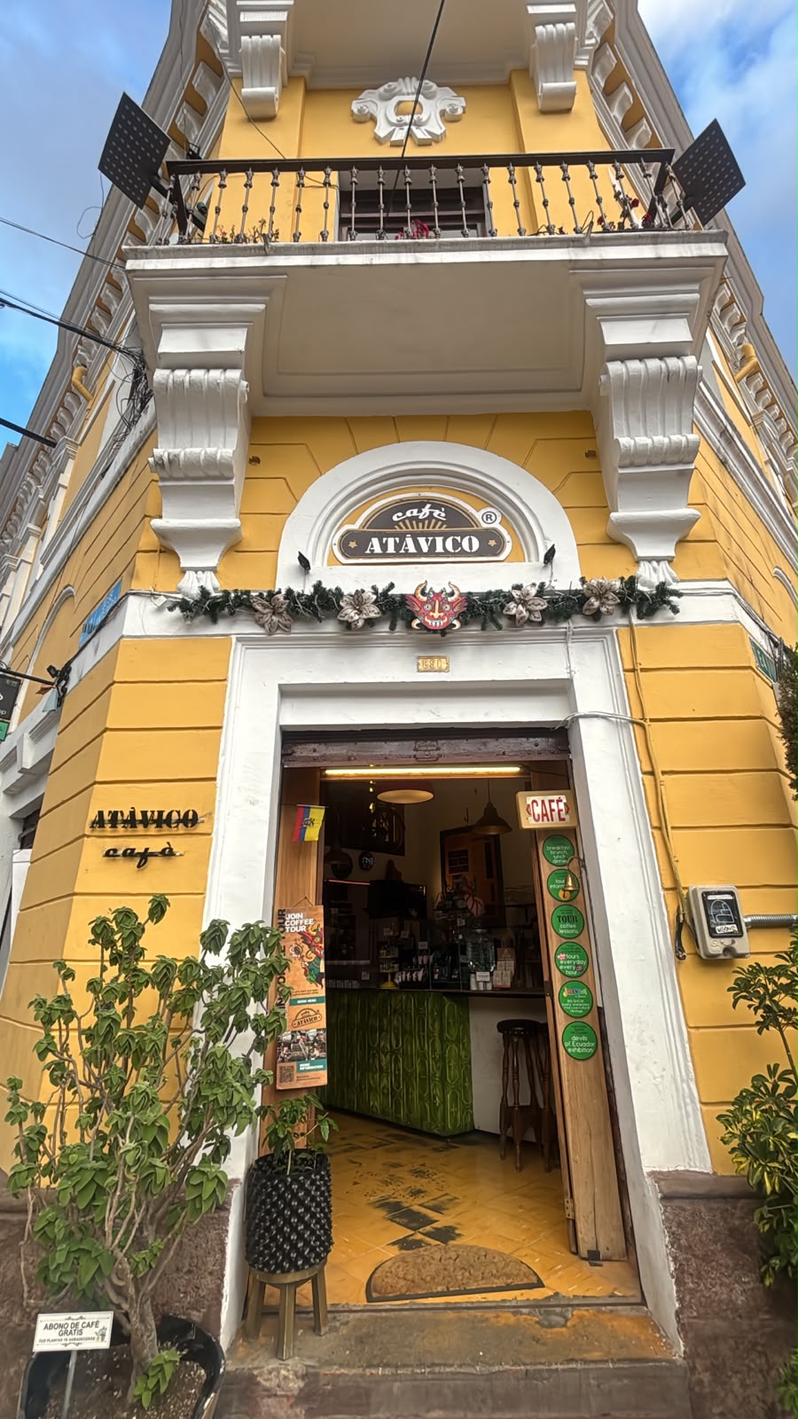 ATÁVICO ARTE CAFÉ | DESAYUNO | COFFEE | BREAKFAST | VEGAN | CENTRO HISTÓRICO|