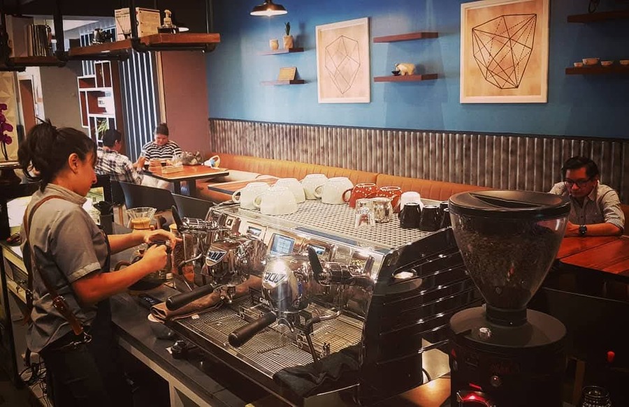 Bella Coffee • Century plaza