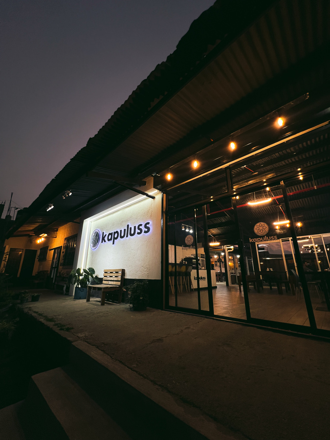 KAPULUSS - COFFEE HOUSE