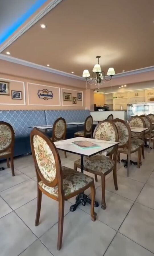 Antonieta Bar Cafe