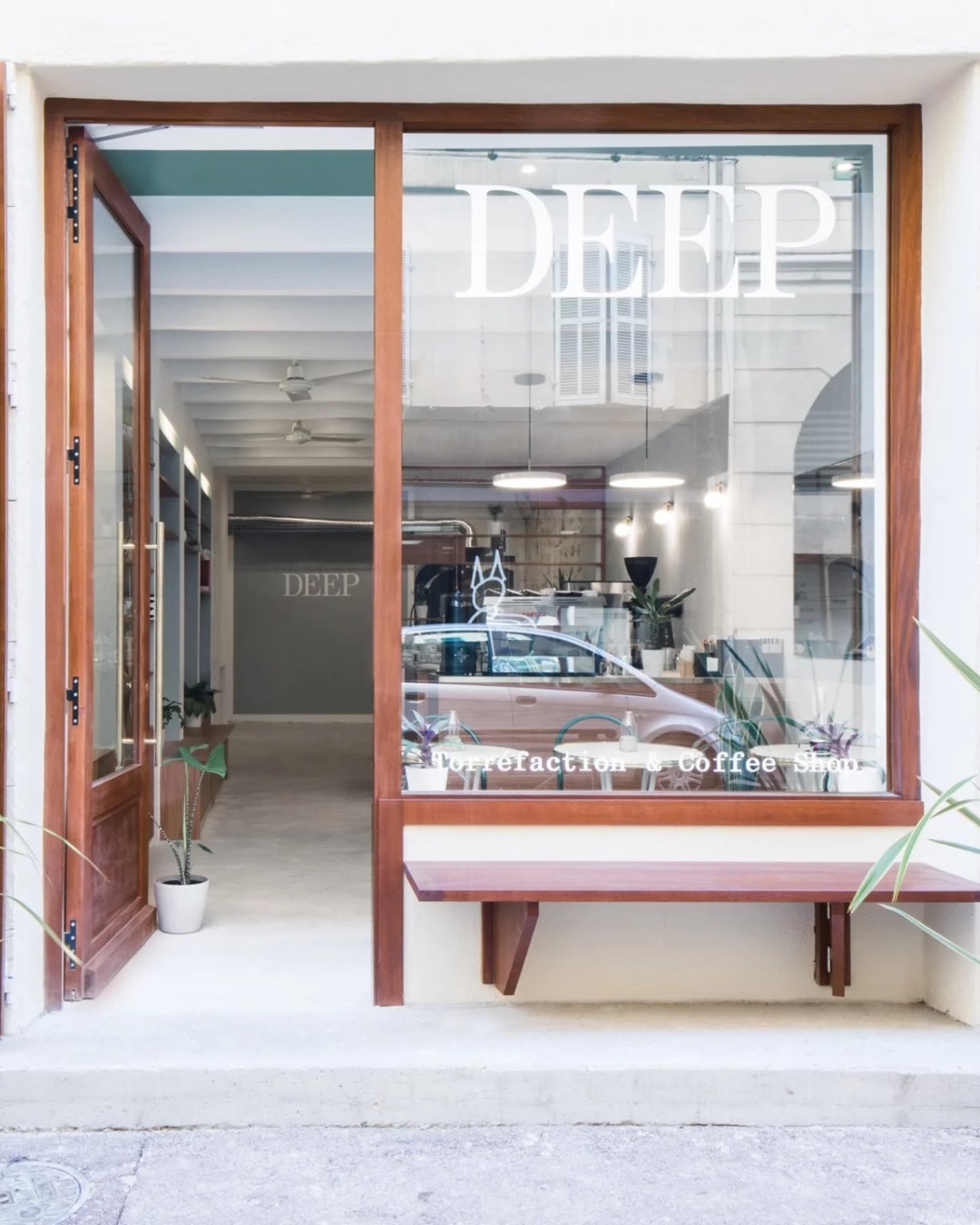 Deep Coffee Roasters