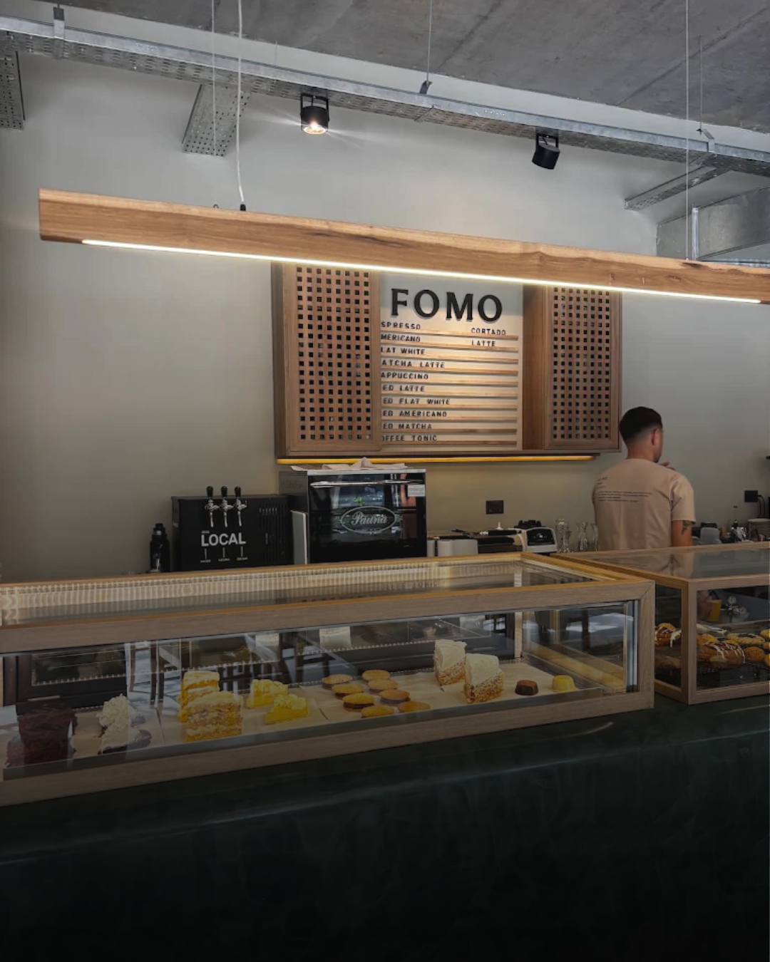 FOMO cafe