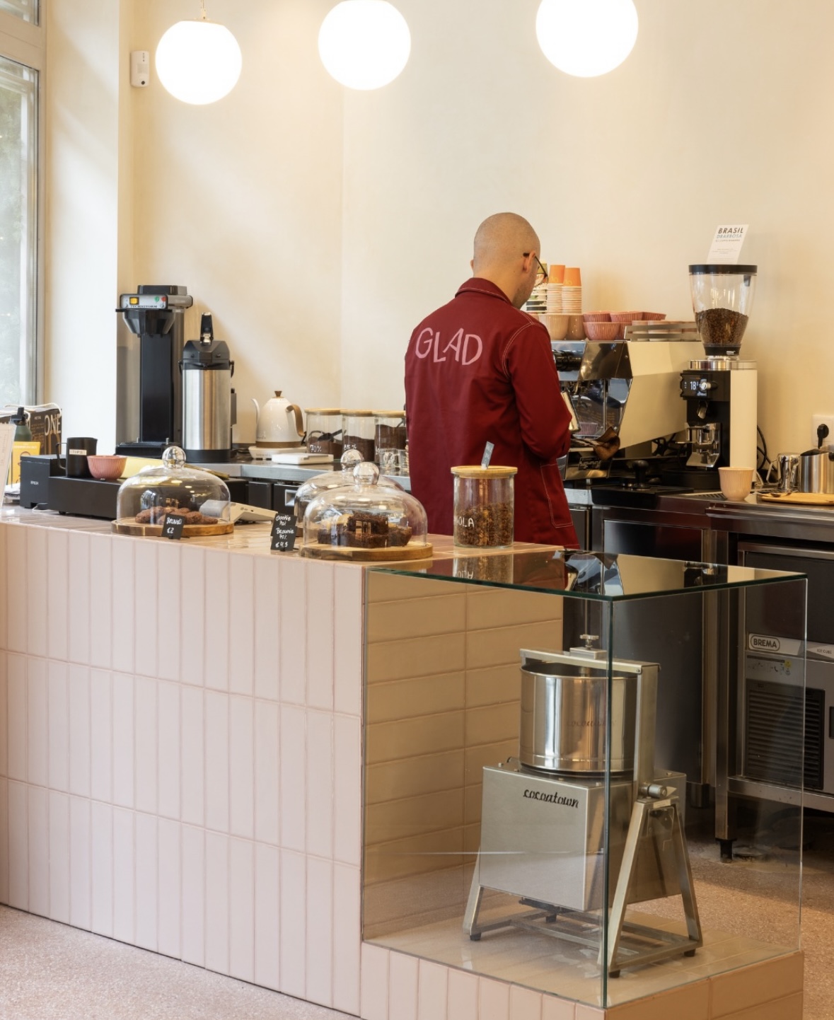 GLAD - Bean to Bar Chocolate & Coffee