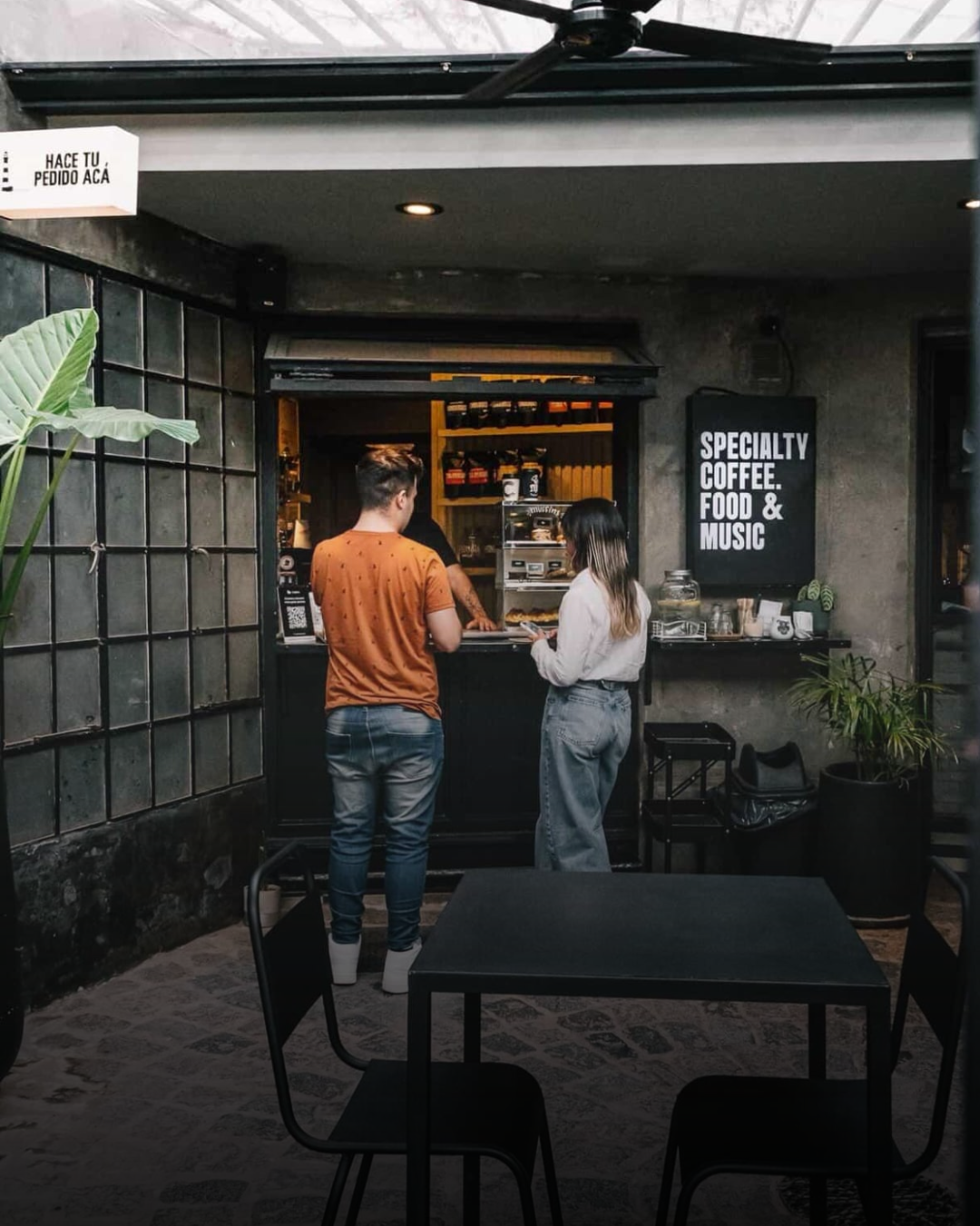 Capitanes Coffee House