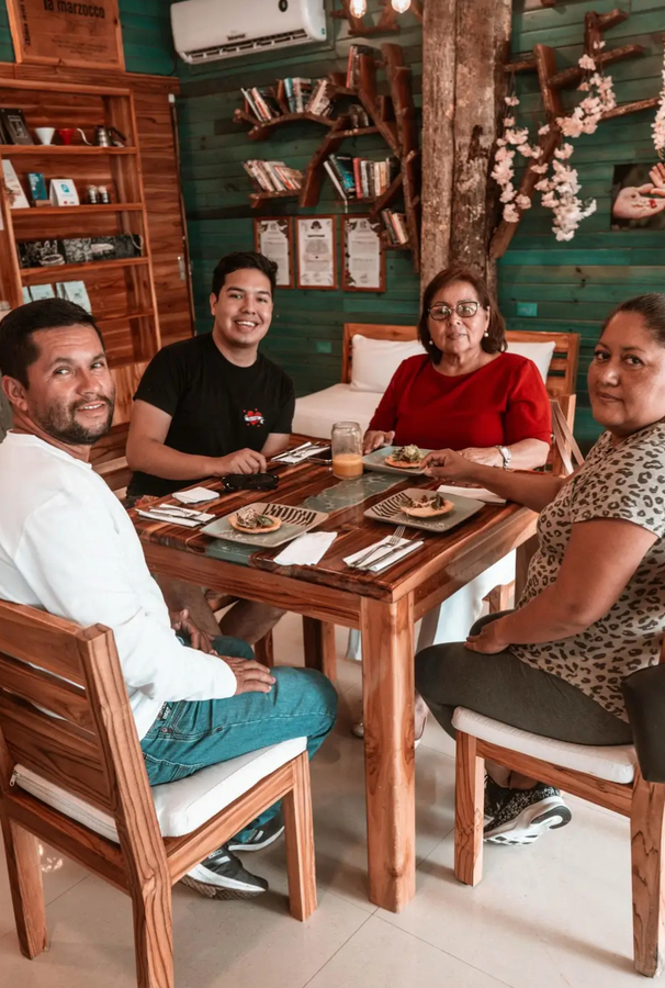 ISLANDER COFFEE ROASTERS