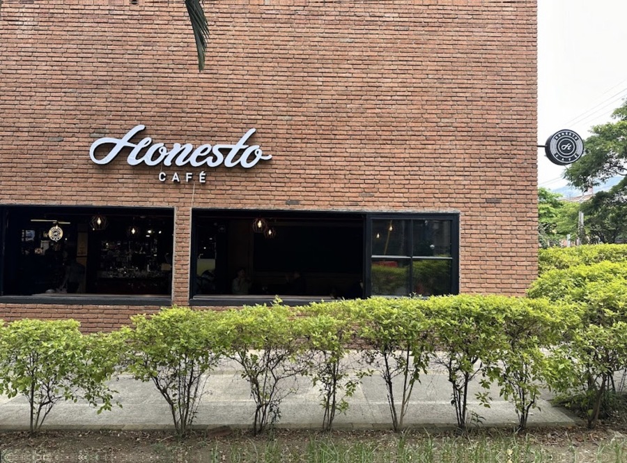 Honesto Coffee Shop
